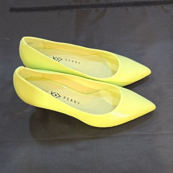 BRAND NEW KATY PERRY WOMEN'S THE GOLDEN PUMP - Picture 11 of 16